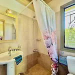 Fotini With Private Pool By Dadovillas Lefkáda
