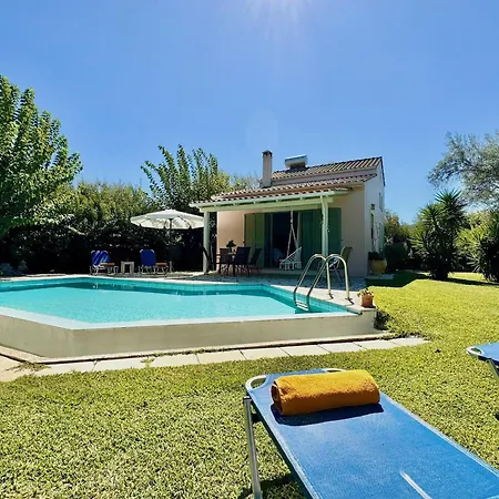 Fotini With Private Pool By Dadovillas Lefkáda