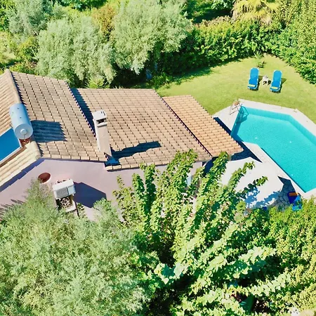Fotini With Private Pool By Dadovillas فيلة Lefkáda